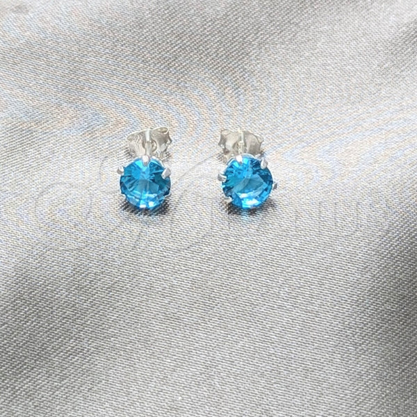 Sterling Silver Ring — Stud Earring with Blue Topaz Cubic Zirconia Polished — alternate product view — SKU 157868 | Plata 925 anillo — Stud Earring with Blue Topaz Cubic Zirconia pulido — SKU 157868