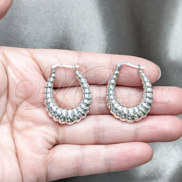 Sterling Silver Hoop Earrings — Medium Hoop Polished 02. — alternate product view — SKU 158402 | Plata 925 aretes de aro — Medium Hoop pulido 02. — SKU 158402