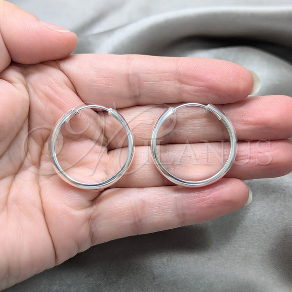 Sterling Silver Hoop Earrings — Medium Hoop Polished 02. — alternate product view — SKU 158459 | Plata 925 aretes de aro — Medium Hoop pulido 02. — SKU 158459