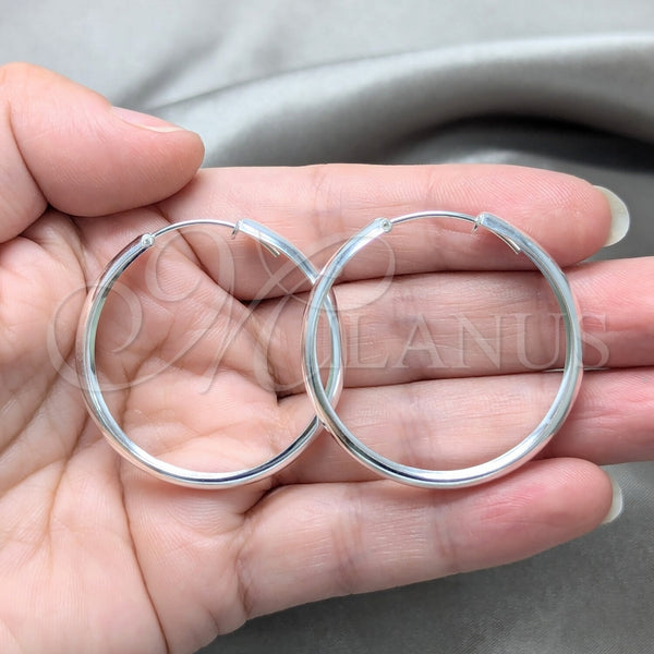 Sterling Silver Hoop Earrings — Medium Hoop Polished 02. — alternate product view — SKU 158506 | Plata 925 aretes de aro — Medium Hoop pulido 02. — SKU 158506