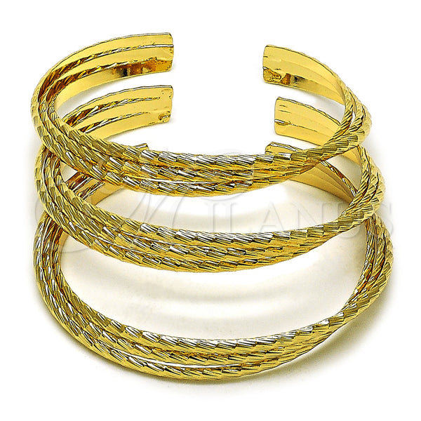 Oro Laminado Trio Bangle, Gold Filled Style Diamond Cutting Finish, Golden Finish, 07.282.0034 (Thickness, One size fits all)
