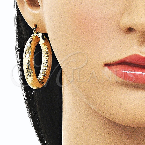 Gold Filled Hoop Earrings — Medium Hoop Hollow Design Diamond Cutting 02. — alternate product view — SKU 160129 | Oro Laminado aretes de aro — Medium Hoop Hollow diseño Diamond Cutting 02. — SKU 160129