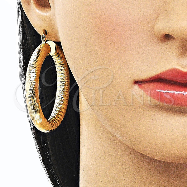 Gold Filled Hoop Earrings — Medium Hoop Hollow Design Diamond Cutting 02. — alternate product view — SKU 160130 | Oro Laminado aretes de aro — Medium Hoop Hollow diseño Diamond Cutting 02. — SKU 160130