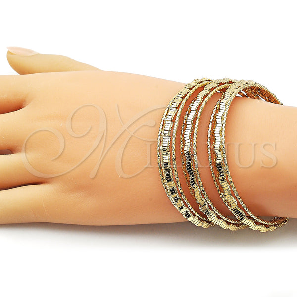 Gold Filled Jewelry — Trio Bangle Diamond Cutting 07. 09 MM Thickness — alternate product view — SKU 160373 | Oro Laminado joyería — Trio Bangle Diamond Cutting 07. 09 MM Thickness — SKU 160373
