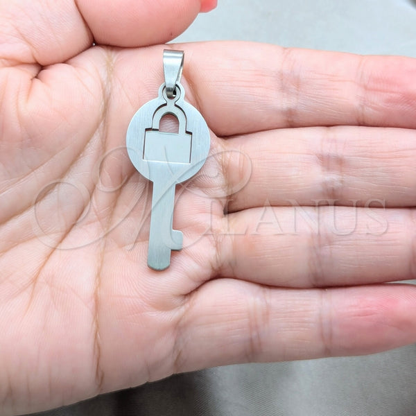 Stainless Steel Pendant — Fancy Pendant key Design Polished 05.63. — alternate product view — SKU 160487 | Acero Inoxidable dije — elegante Pendant key diseño pulido 05.63. — SKU 160487