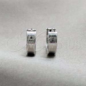 Stainless Steel Hoop Earrings — Huggie Hoop Four-leaf Clover Design Polished 02.63. — main product view — SKU 160578 | Acero Inoxidable aretes de aro — Huggie Hoop Four-leaf Clover diseño pulido 02.63. — SKU 160578