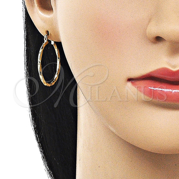 Gold Filled Hoop Earrings — Medium Hoop Twist Design Diamond Cutting 02. — alternate product view — SKU 161897 | Oro Laminado aretes de aro — Medium Hoop Twist diseño Diamond Cutting 02. — SKU 161897