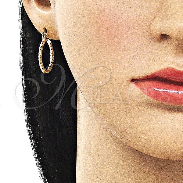 Gold Filled Hoop Earrings — Small Hoop Diamond Cutting 02. — alternate product view — SKU 161910 | Oro Laminado aretes de aro — aro pequeño Diamond Cutting 02. — SKU 161910