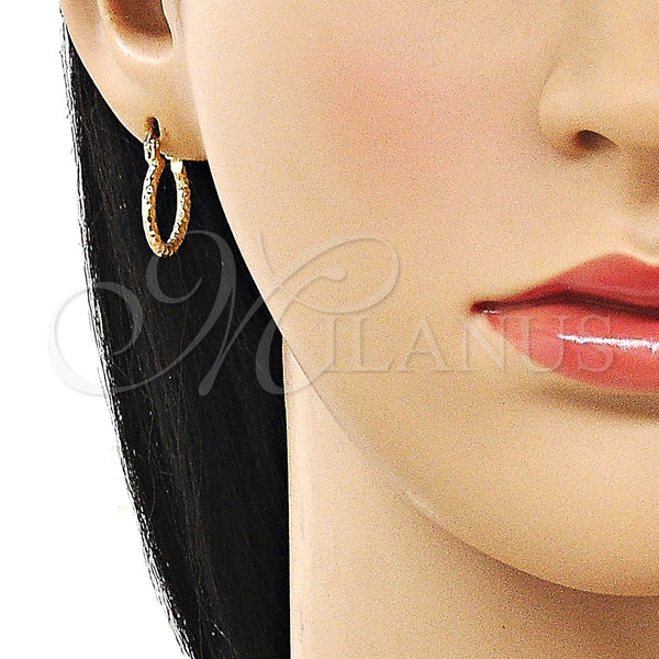 Gold Filled Hoop Earrings — Small Hoop Diamond Cutting 02. — alternate product view — SKU 162632 | Oro Laminado aretes de aro — aro pequeño Diamond Cutting 02. — SKU 162632