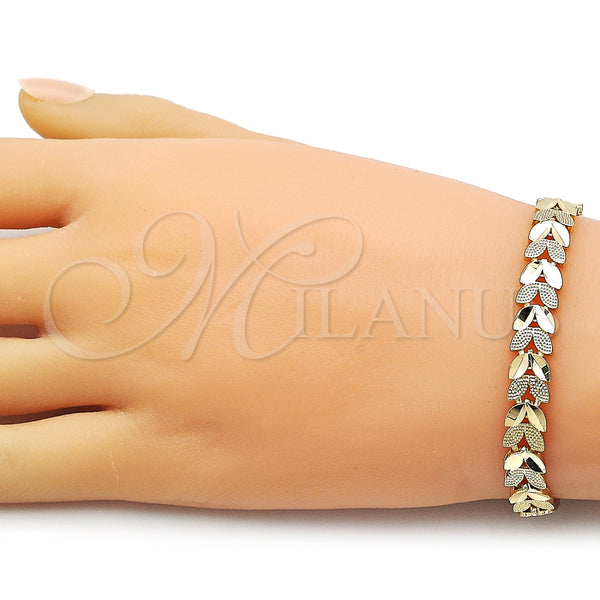 Gold Filled Bracelet — Solid Bracelet Four-leaf Clover Design Diamond Cutting 03. — alternate product view — SKU 162928 | Oro Laminado brazalete — sólido Bracelet Four-leaf Clover diseño Diamond Cutting 03. — SKU 162928