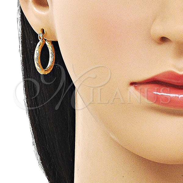 Gold Filled Hoop Earrings — Small Hoop Diamond Cutting 02. — alternate product view — SKU 163273 | Oro Laminado aretes de aro — aro pequeño Diamond Cutting 02. — SKU 163273