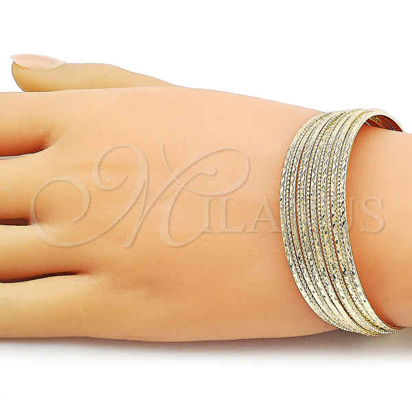Gold Filled Jewelry — Individual Bangle Twist Design Diamond Cutting 07. 20 — alternate product view — SKU 163532 | Oro Laminado joyería — Individual Bangle Twist diseño Diamond Cutting 07. 20 — SKU 163532