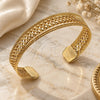Oro Laminado Individual Bangle, Gold Filled Style Twist Design, Polished, Golden Finish, 07.331.0008 (Thickness, One size fits all)