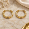 Oro Laminado Huggie Hoop, Gold Filled Style Diamond Cutting Finish, Golden Finish, 02.195.0377.18
