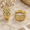Oro Laminado Huggie Hoop, Gold Filled Style Polished, Golden Finish, 02.195.0382.18