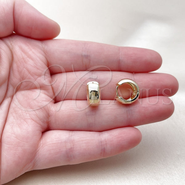 Gold Filled Hoop Earrings — Huggie Hoop Polished 02. — alternate product view — SKU 163767 | Oro Laminado aretes de aro — Huggie Hoop pulido 02. — SKU 163767