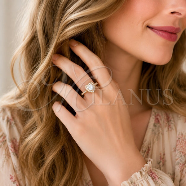 Oro Laminado Wedding Ring, Gold Filled Style Heart and Cluster Design, with Garnet and White Cubic Zirconia, Polished, Golden Finish, 01.283.0055.3 (One size fits all)