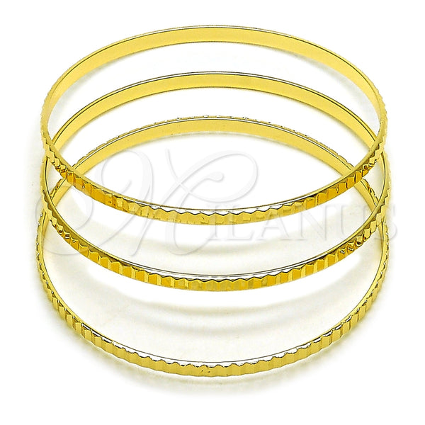 Oro Laminado Trio Bangle, Gold Filled Style Diamond Cutting Finish, Golden Finish, 07.170.0078.04 (Thickness, Size 4 (2.25 Diameter))