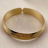 Oro Laminado Individual Bangle, Gold Filled Style Leaf Design, Diamond Cutting Finish, Golden Finish, 07.165.0019 (12 MM Thickness, One size fits all)