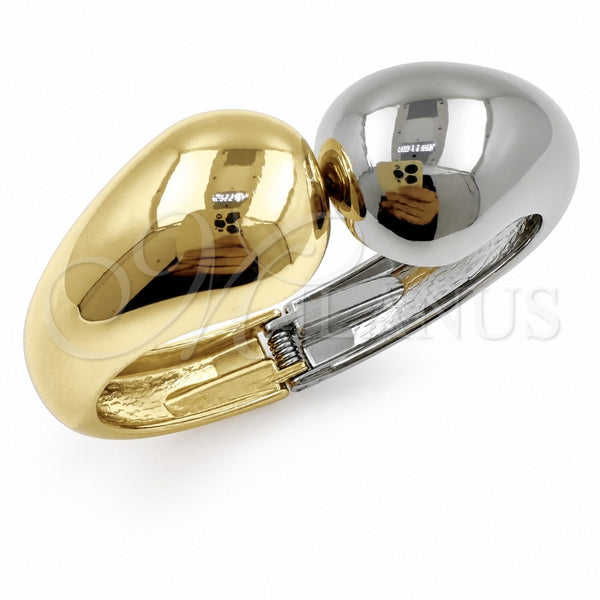 Oro Laminado Individual Bangle, Gold Filled Style Teardrop Design, Polished, Two Tone, 07.215.0048.05 (22 MM Thickness, Size 5 (2.50 Diameter))