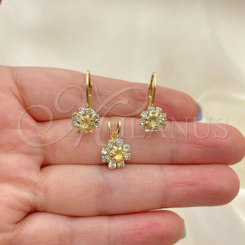 Oro Laminado Earring and Pendant Adult Set, Gold Filled Style Flower Design, with  Cubic Zirconia, Golden Finish, 5.058.010
