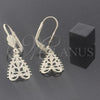 Oro Laminado Dangle Earring, Gold Filled Style Leaf Design, Diamond Cutting Finish, Golden Finish, 5.076.007