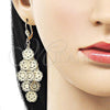 Oro Laminado Chandelier Earring, Gold Filled Style Flower Design, Diamond Cutting Finish, Golden Finish, 5.082.012