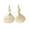 Oro Laminado Dangle Earring, Gold Filled Style Leaf Design, Diamond Cutting Finish, Golden Finish, 5.099.007