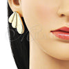 Oro Laminado Stud Earring, Gold Filled Style Wings Design, Polished, Golden Finish, 02.195.0326